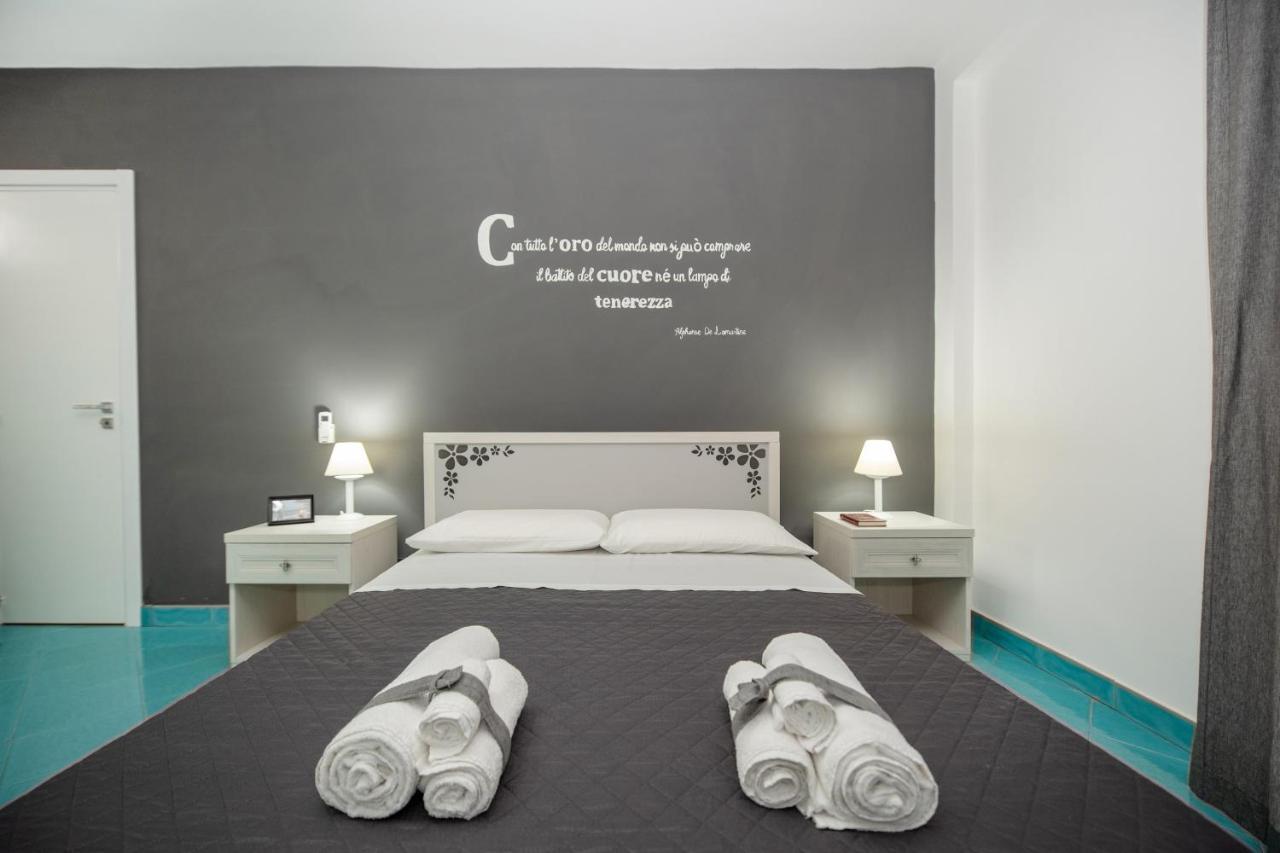 La Casa Del Pozzo Vecchio Bed & Breakfast Procida Exterior foto