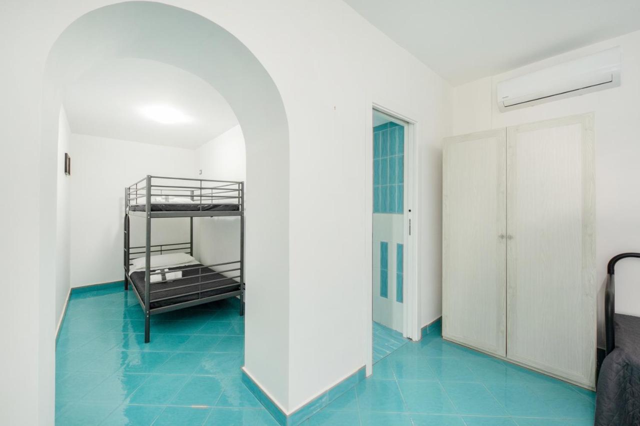 La Casa Del Pozzo Vecchio Bed & Breakfast Procida Exterior foto